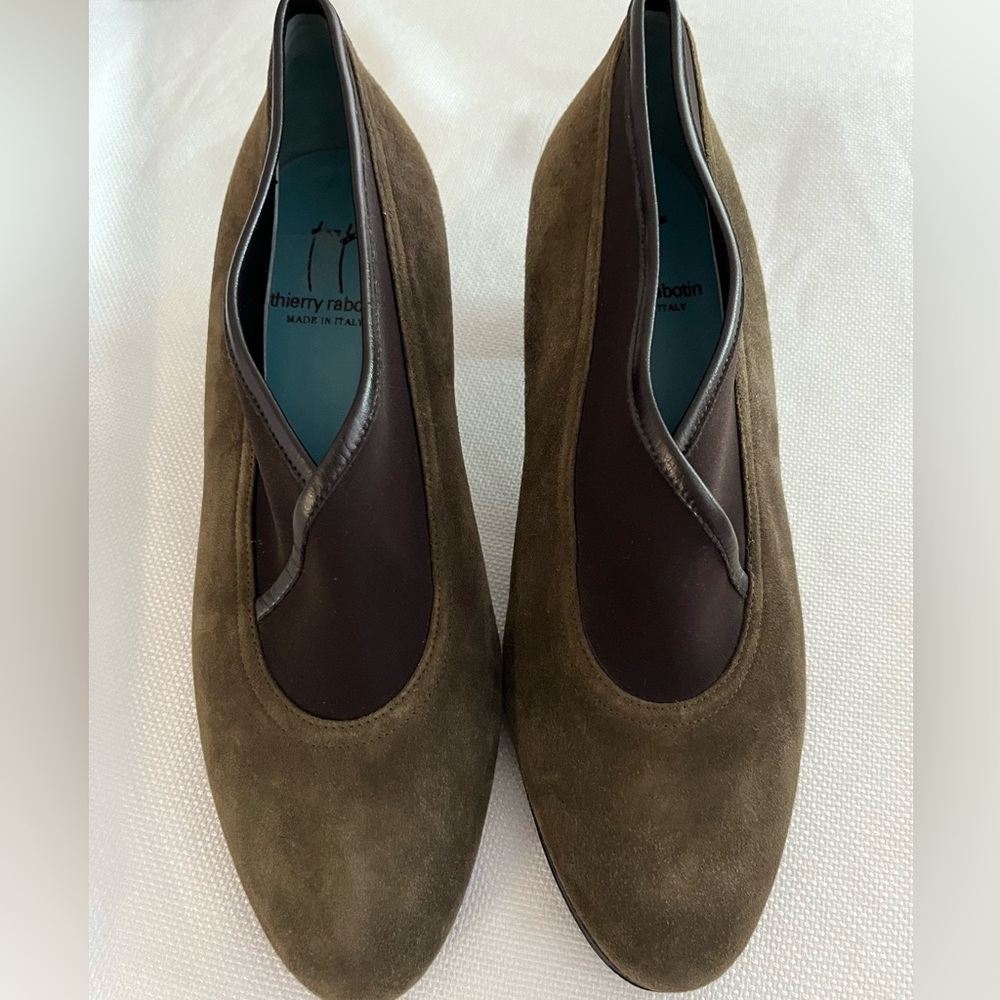 Thierry Rabotin Olive Suede Shoes Size 7